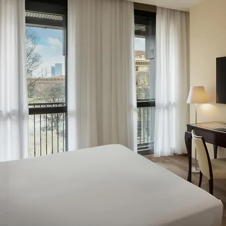 Cusani Hotel