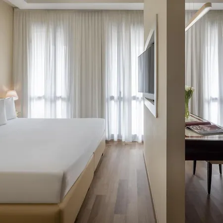 Cusani Hotel