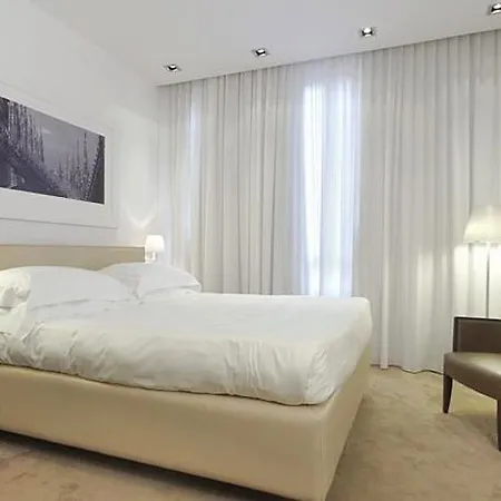 Hotel Cusani