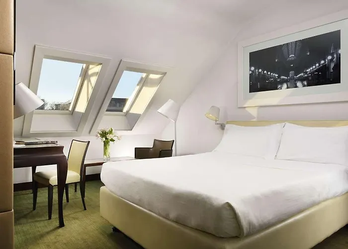 Cusani Hotell 4*