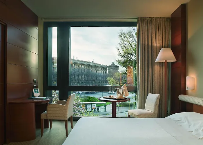 Отель Cusani Милан