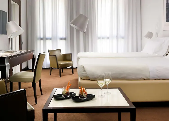 Cusani 4* Милан