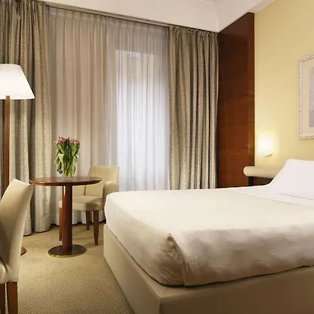 Hotel Cusani Mediolan