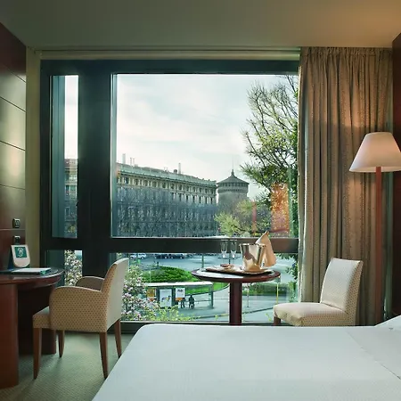 Hotel Cusani Mediolan