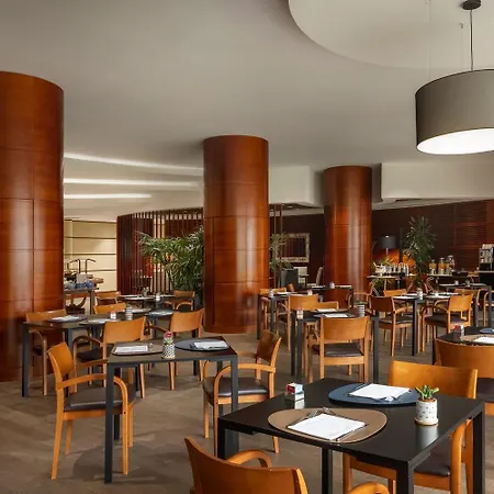 Hotel Cusani