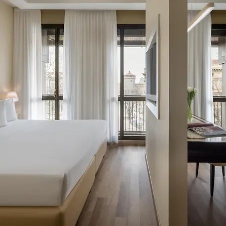 Cusani Hotel