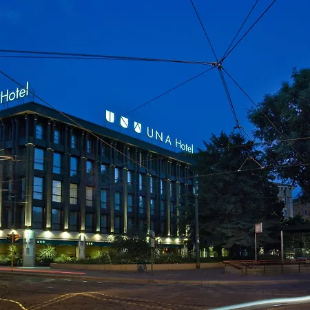 Cusani Hotel 4*