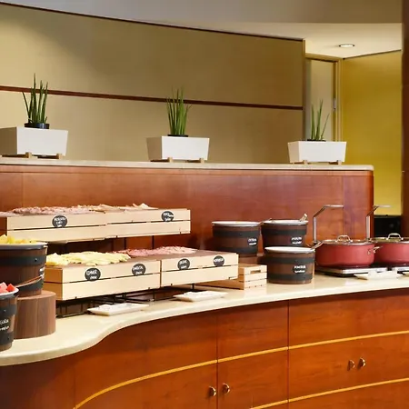 Unahotels Cusani 4*