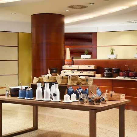 Unahotels Cusani